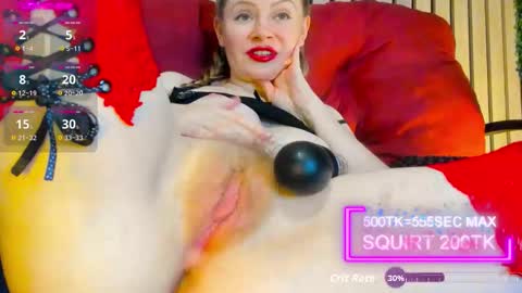 sansa_staark online show from October 31, 9:24 am