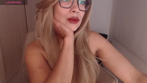 secret online show from July 25, 1:12 am