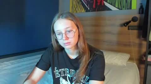 santythousand online show from July 21, 9:26 pm