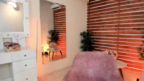 Valerin online show from February 7, 9:26 pm