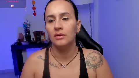   online show from June 11, 11:07 am