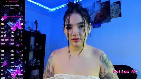 Snapshot of sara_coopeer_ii chatting on October 26, 8:48 pm Sara  online show from October 26, 8:48 pm