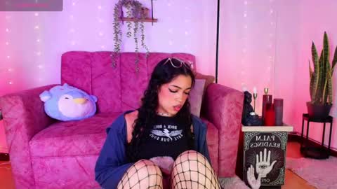 Sara Jhonson  online show from July 18, 1:42 am
