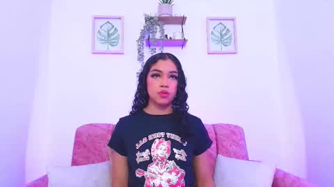 Sara Jhonson  online show from December 21, 9:47 pm