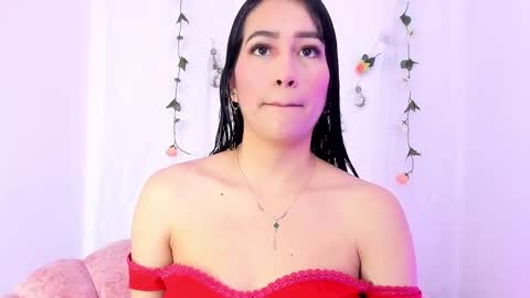 Sara  online show from February 23, 12:30 pm