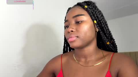 Sara online show from December 3, 1:08 am