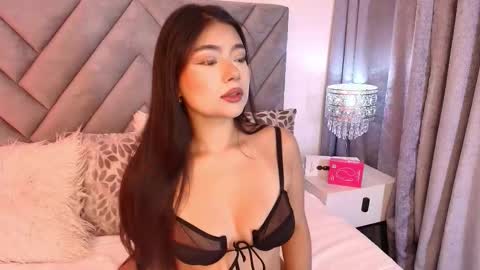 sara_owens7 online show from February 23, 1:39 am