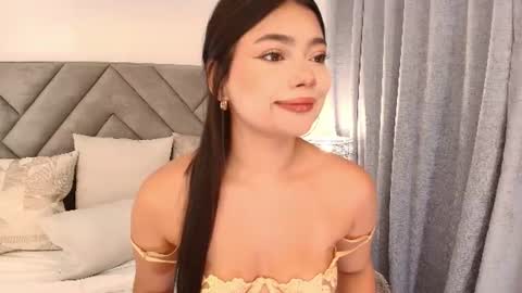 sara_owens7 online show from July 18, 2:59 am