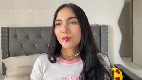 Snapshot of sara_queen9 chatting on March 10, 2:05 pm Sara online show from March 10, 2:05 pm