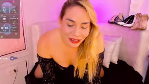 Snapshot of saraa_cute1 chatting on February 13, 1:48 pm Saraa Gomez online show from February 13, 1:48 pm