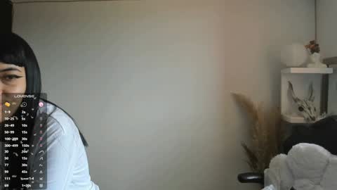 Snapshot of saraadesire chatting on December 2, 9:37 pm Sara online show from December 2, 9:37 pm
