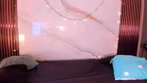 SARAHGIL online show from July 28, 8:52 pm
