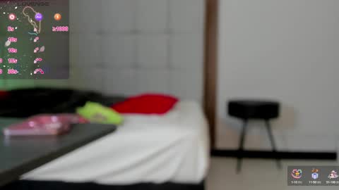   online show from March 5, 10:22 am