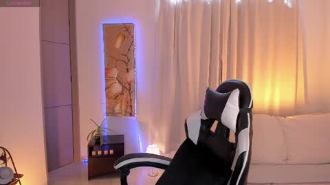 sara cavali online show from June 21, 7:29 pm