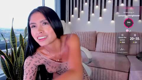 Snapshot of saragrey31 chatting on March 4, 1:38 pm Sara Grey online show from March 4, 1:38 pm