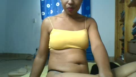 sarah3101 online show from July 28, 1:54 pm