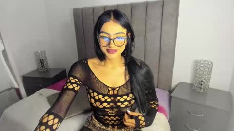 Snapshot of sarah__bigboobs chatting on January 22, 10:49 pm sarah__bigboobs online show from January 22, 10:49 pm