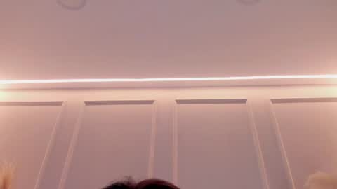 Sarah Bonneth online show from July 28, 3:21 pm