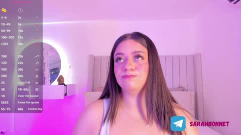 Snapshot of sarah_bonneth chatting on February 4, 11:16 am Sarah Bonneth online show from February 4, 11:16 am