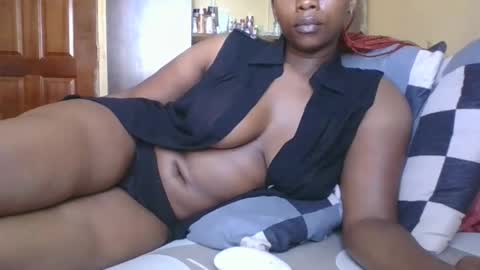 sarah_haggai online show from March 8, 12:31 pm