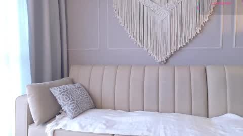 sarah_rayy online show from April 29, 8:25 pm