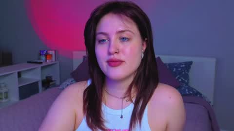 Sarah online show from June 8, 1:28 am