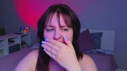 Sarah online show from June 2, 10:55 pm