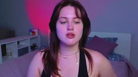 Sarah online show from June 17, 2:46 am