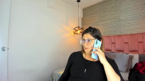Snapshot of sarahdeyvis chatting on October 9, 8:13 pm Sarah Deyvis online show from October 9, 8:13 pm