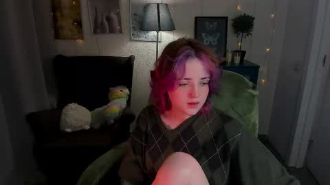 Sarah online show from April 30, 11:19 pm