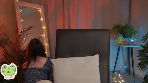 Snapshot of sarahson chatting on January 24, 5:53 am Schnappi online show from January 24, 5:53 am