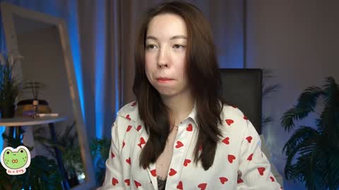 Snapshot of sarahson chatting on December 6, 7:54 am Schnappi online show from December 6, 7:54 am