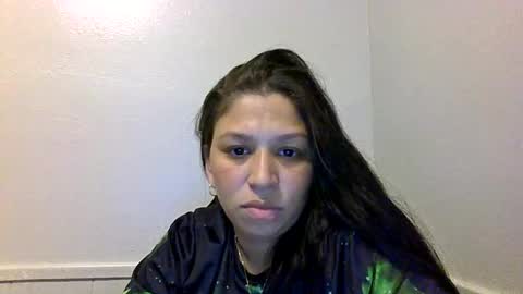 sarahstar4949 online show from June 27, 6:14 am
