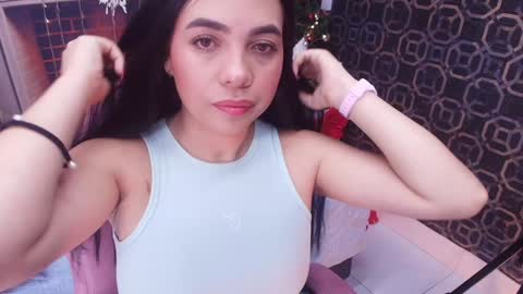 Snapshot of sarak_ chatting on December 26, 12:05 pm Sara online show from December 26, 12:05 pm