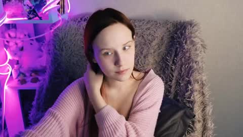 Snapshot of sarakaell chatting on February 5, 2:40 am Sara online show from February 5, 2:40 am