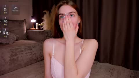Rosie online show from May 3, 9:29 pm