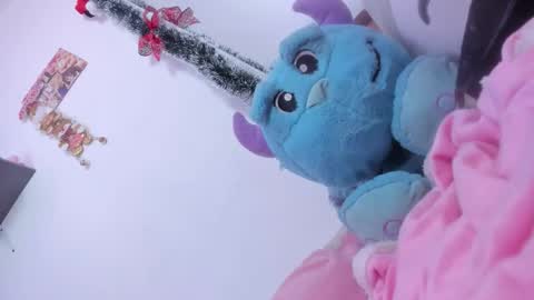 sara  online show from December 5, 6:02 am