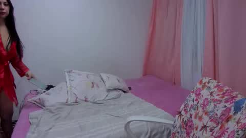 sara luna online show from May 15, 8:22 pm