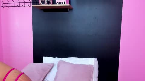   online show from February 9, 11:58 am