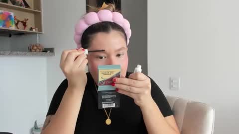 Sara  sarasmithfun by instagram online show from January 7, 7:06 pm