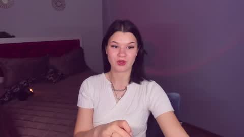 SaraVivid online show from June 3, 10:38 am
