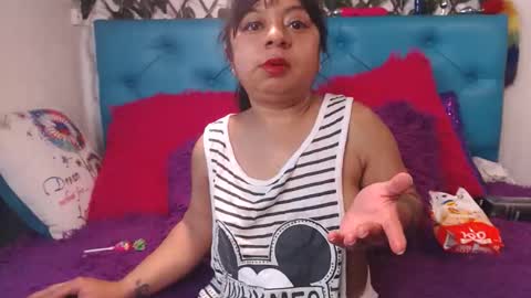 Sara Wills online show from May 6, 7:18 pm