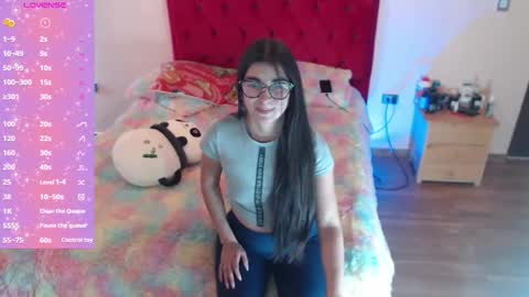 Snapshot of saray_honey1 chatting on October 8, 9:30 pm saray online show from October 8, 9:30 pm