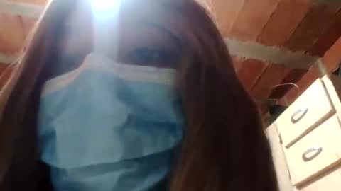 Snapshot of saray_mixx chatting on October 28, 4:29 am saray_mixx online show from October 28, 4:29 am