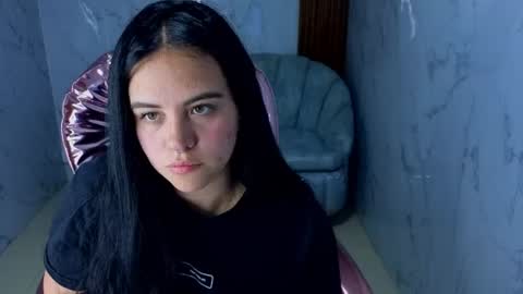 Sara  online show from July 28, 4:39 pm