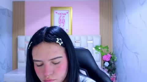 Sara  online show from July 1, 3:06 am