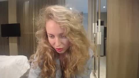 Sasha online show from October 20, 9:01 am