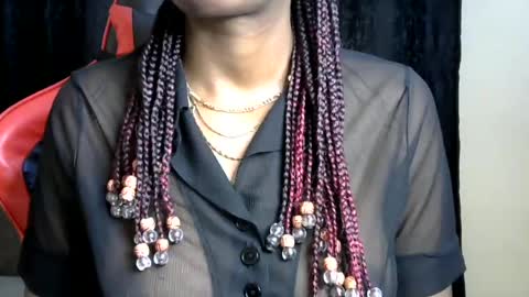 sassy_lyne online show from July 1, 8:36 am