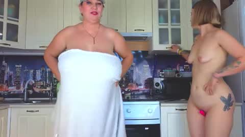 Snapshot of sassy_seasons chatting on September 13, 2:03 pm Anna and Sofia daughter-in-law and mother-in-law while her husband is at work online show from September 13, 2:03 pm