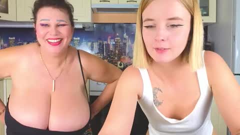 Snapshot of sassy_seasons chatting on October 9, 12:09 pm Anna and Sofia daughter-in-law and mother-in-law while her husband is at work online show from October 9, 12:09 pm